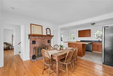 $459,000 | 14 Barnsdale Road, East Providence, RI 02914