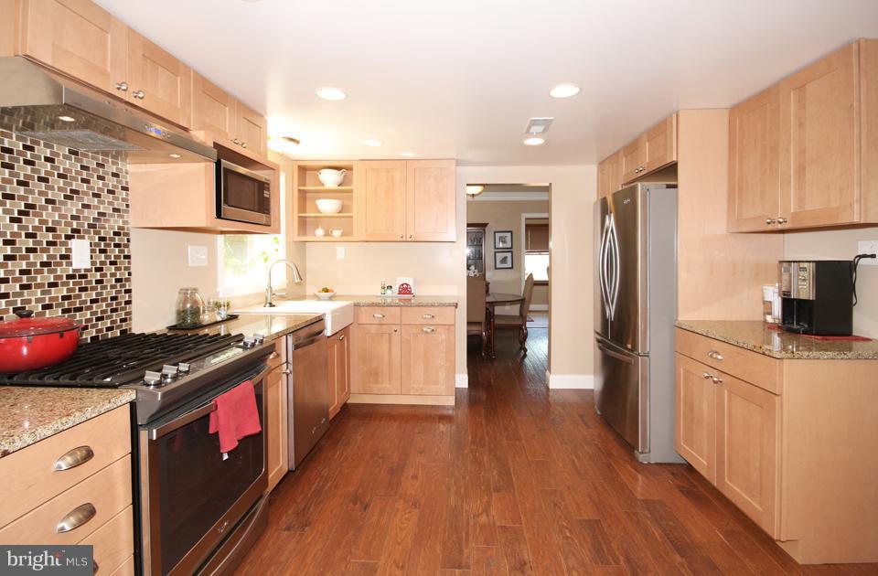 4621 Guinea Road Annandale, VA 22003 - Photo 13 of 30 Kitchen