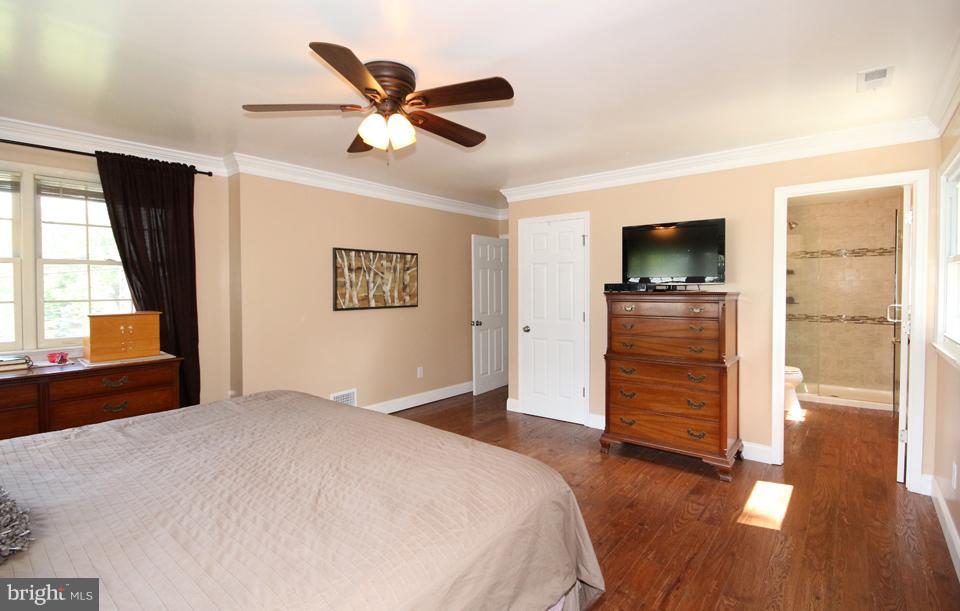 4621 Guinea Road Annandale, VA 22003 - Photo 20 of 30 Bedroom (Master)