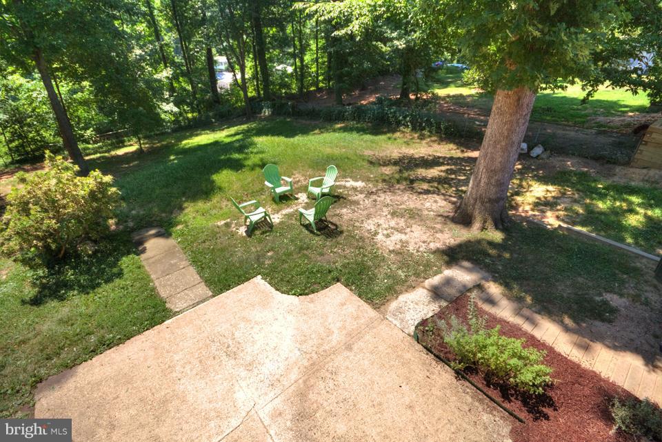 4621 Guinea Road Annandale, VA 22003 - Photo 4 of 30 Exterior (Rear)