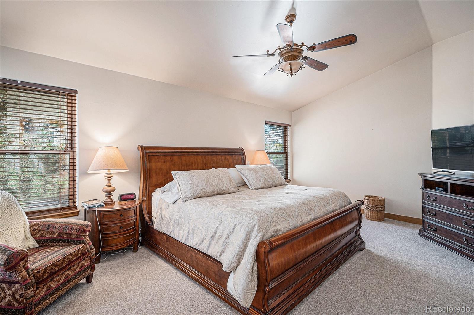 9212 Prairie View Drive Highlands Ranch, CO 80126 - Photo 17 of 37 Gallery Image 17