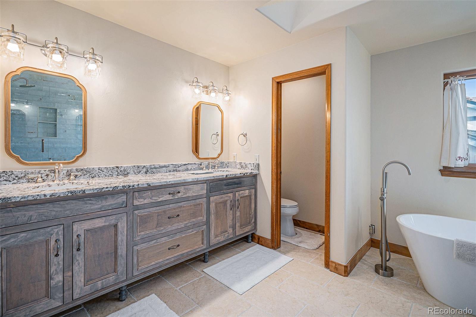 9212 Prairie View Drive Highlands Ranch, CO 80126 - Photo 19 of 37 Gallery Image 19