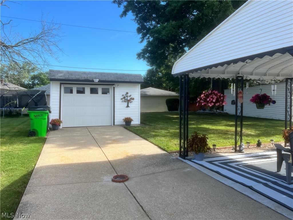 13865 Hathaway Road Cleveland, OH 44125 - Photo 34 of 40 Gallery Image 34