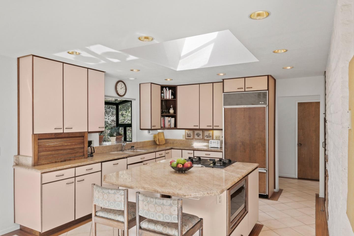 1281 Sylvan Road Monterey, CA 93940 - Photo 11 of 52 Gallery Image 11