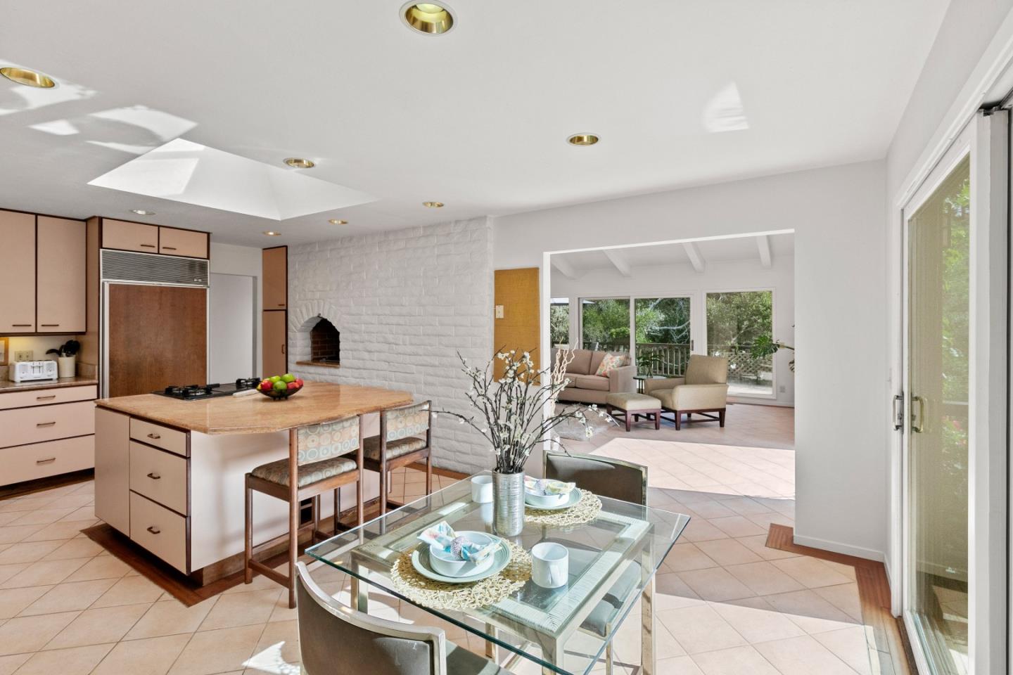 1281 Sylvan Road Monterey, CA 93940 - Photo 12 of 52 Gallery Image 12