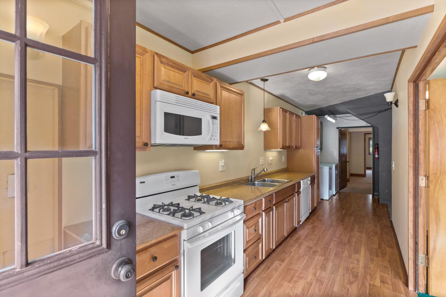 1281 Sylvan Road Monterey, CA 93940 - Photo 34 of 52 Gallery Image 34