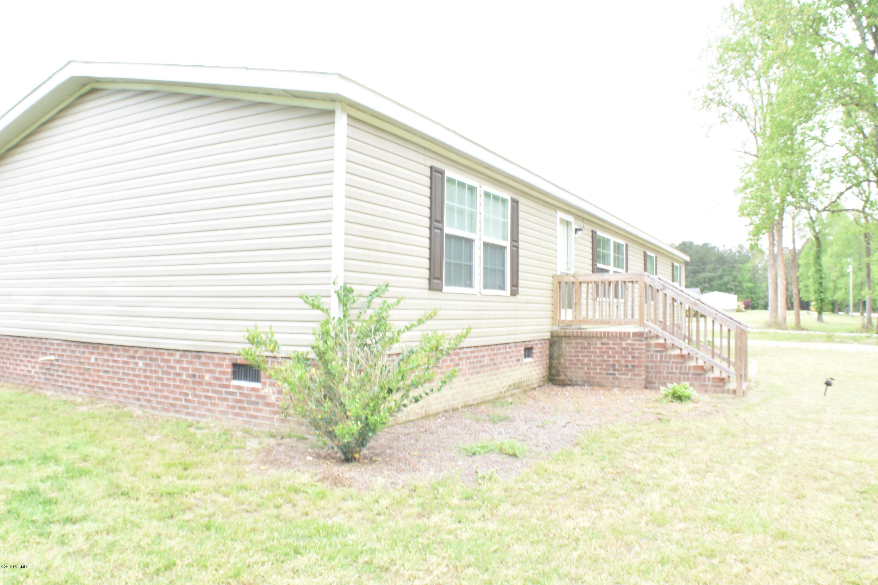 6069 Archibell Road Whitakers, NC 27891 - Photo 3 of 7 DSC_0030
