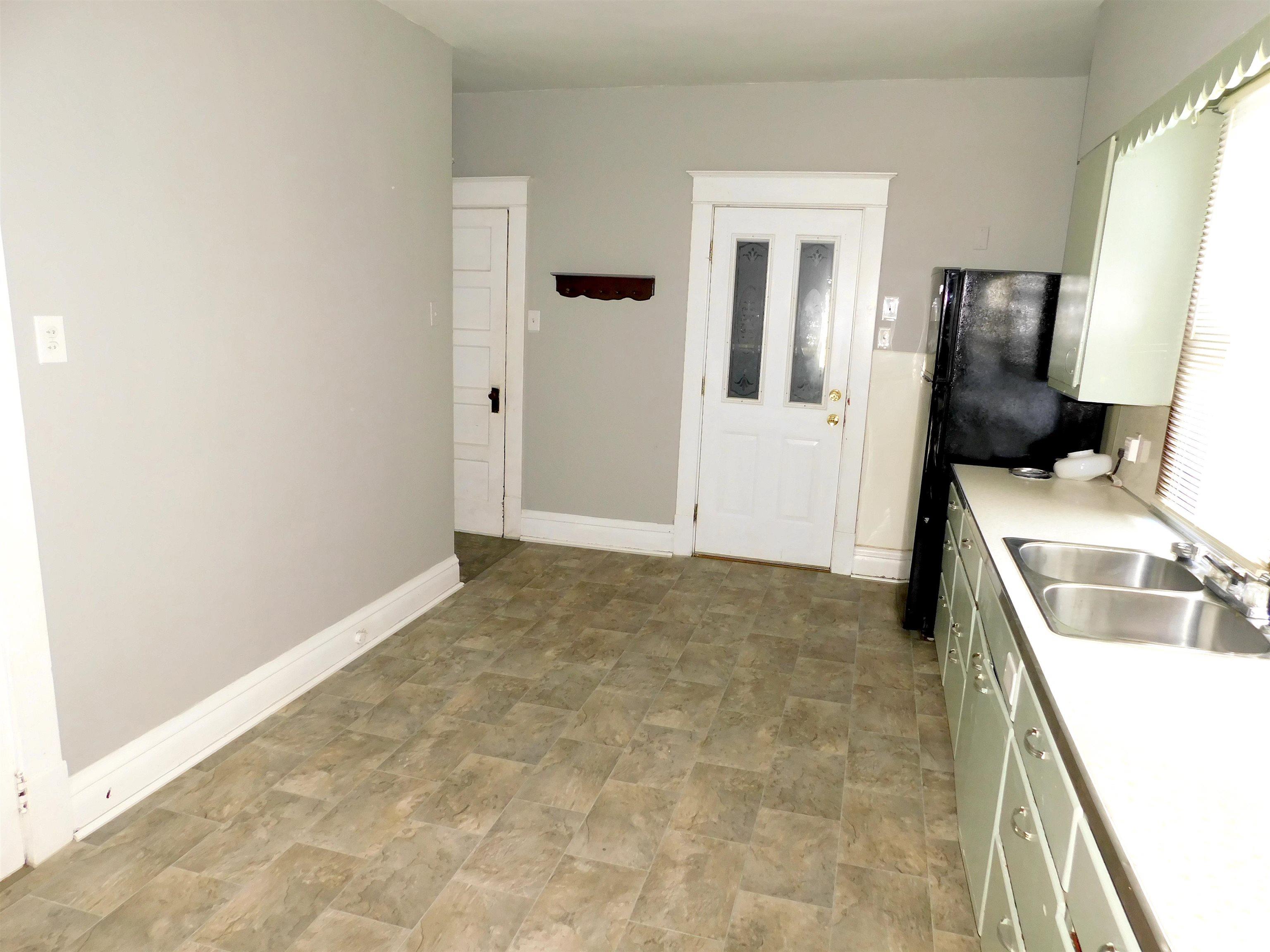 1808 South 8th Street Springfield, IL 62703 - Photo 5 of 15