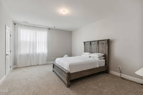 $759,900 | 1740 Deacon Fls Way, Wendell, NC 27591