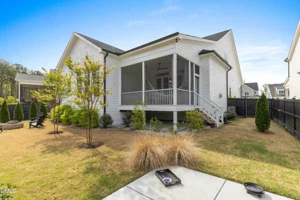 $759,900 | 1740 Deacon Fls Way, Wendell, NC 27591