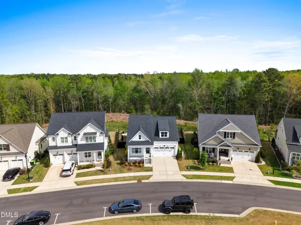 $759,900 | 1740 Deacon Fls Way, Wendell, NC 27591