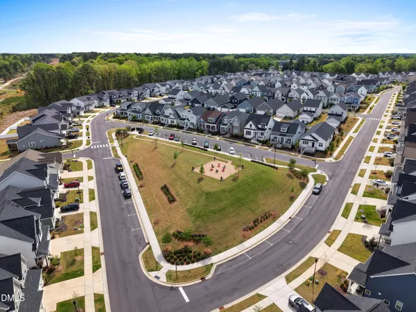 $759,900 | 1740 Deacon Fls Way, Wendell, NC 27591