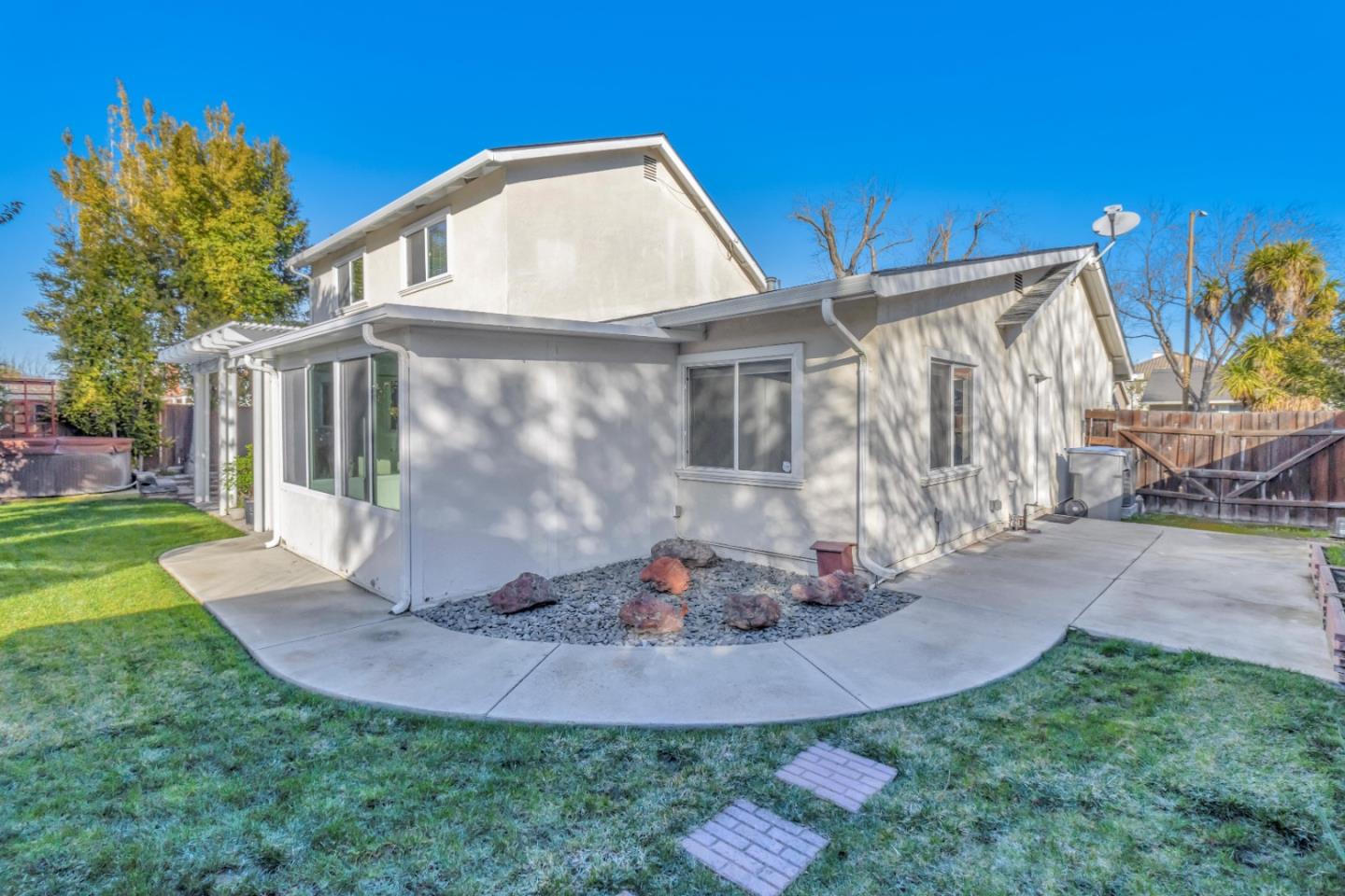360 Henderson Drive San Jose, CA 95123 - Photo 36 of 37 a front view of a house with a yard