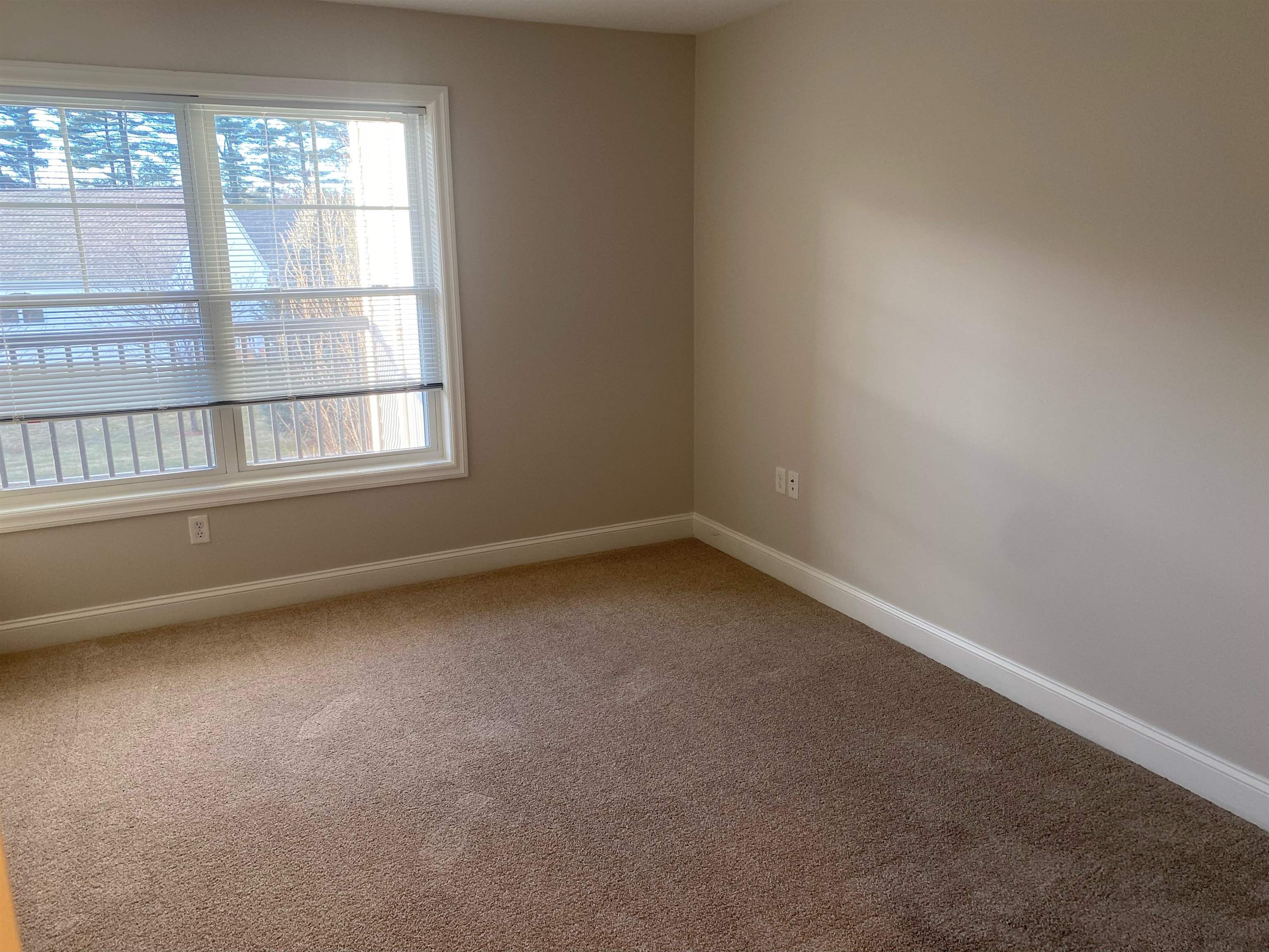 3 Furnival Road, Unit 213 Nashua, NH 03064 - Photo 7 of 14