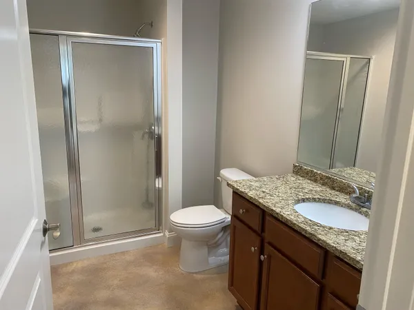 $2,300 | 3 Furnival Road, Unit 213, Nashua, NH 03064