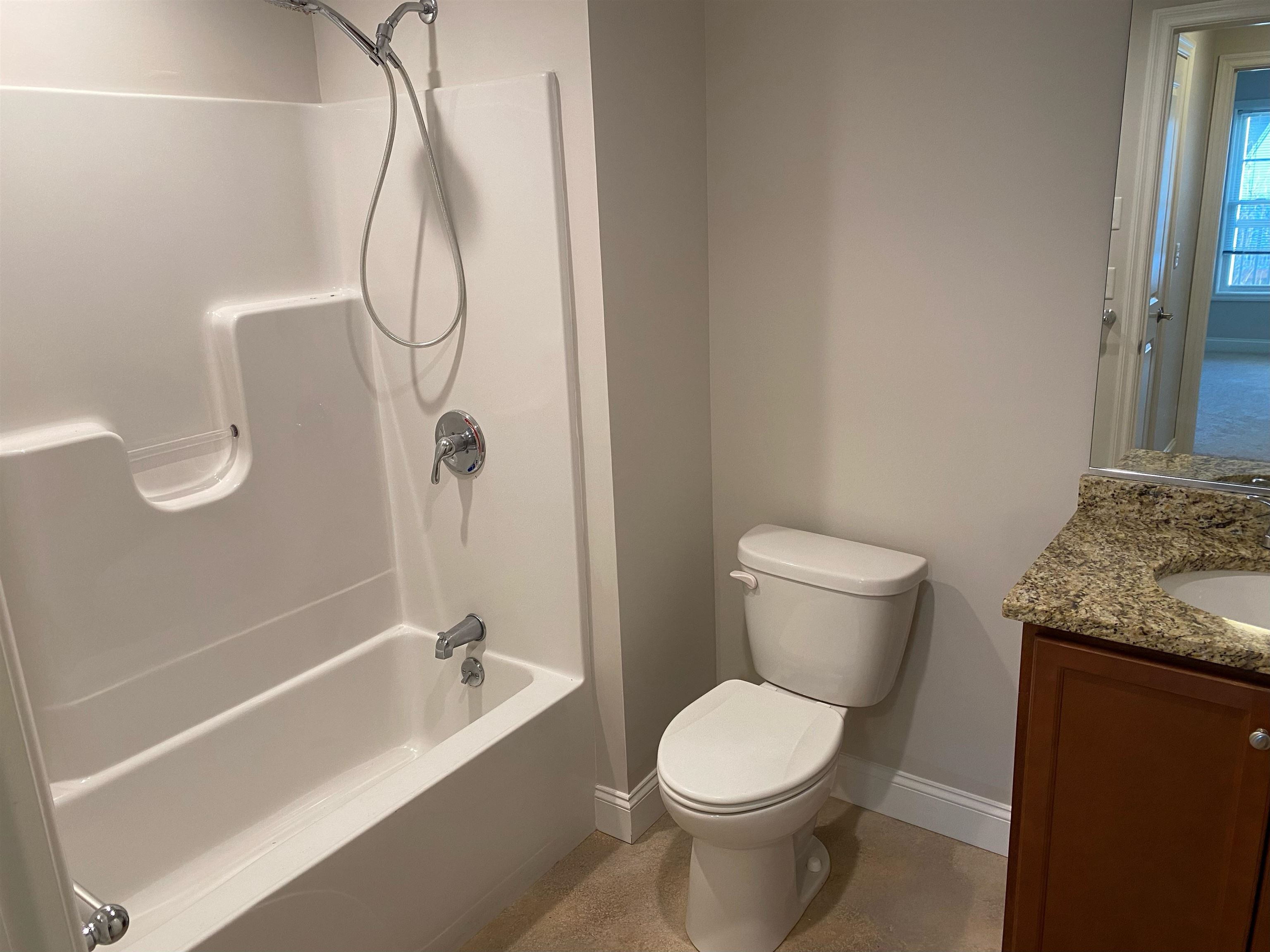 3 Furnival Road, Unit 213 Nashua, NH 03064 - Photo 9 of 14