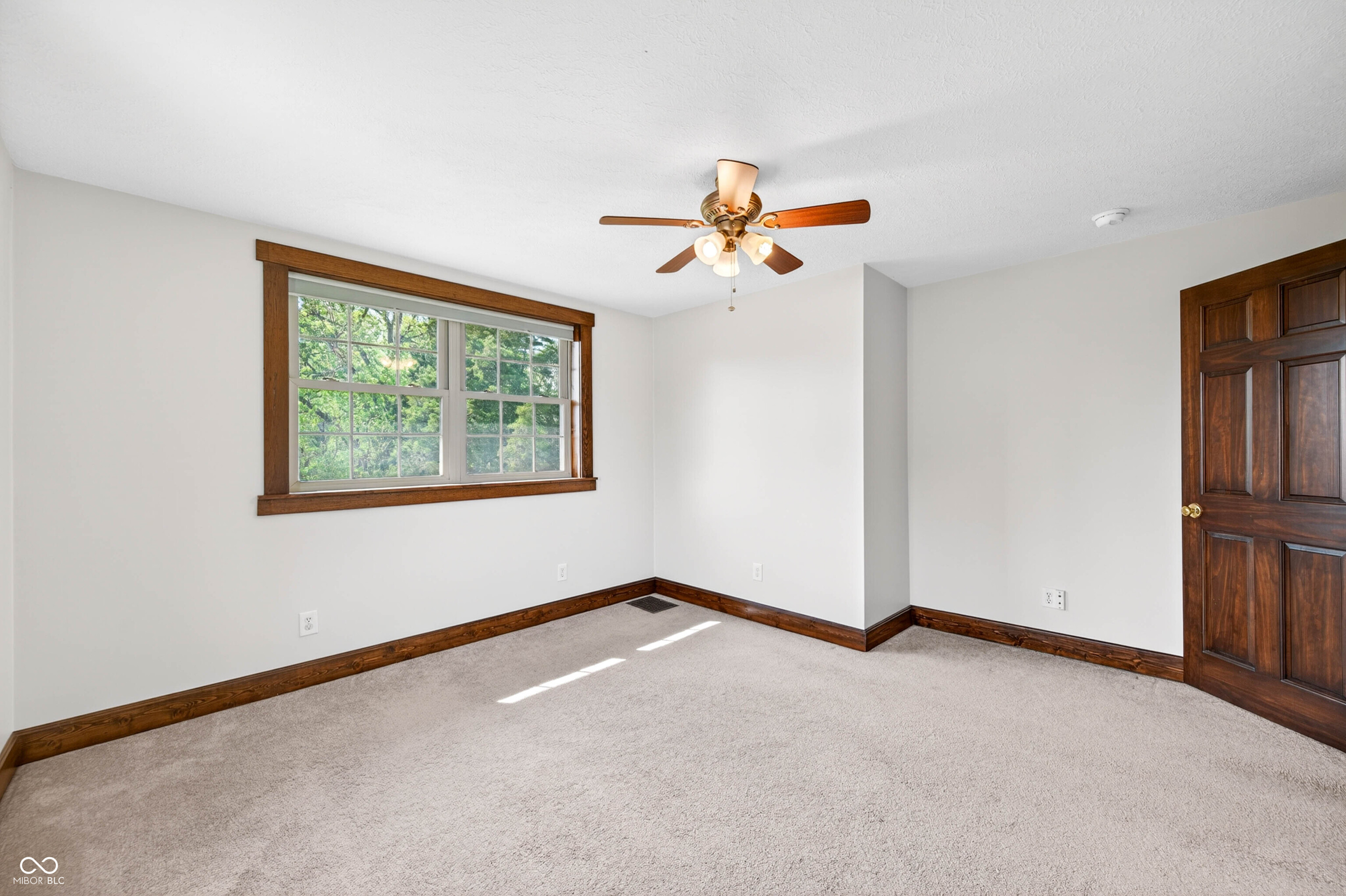 2115 Irwin Drive Columbus, IN 47201 - Photo 45 of 75