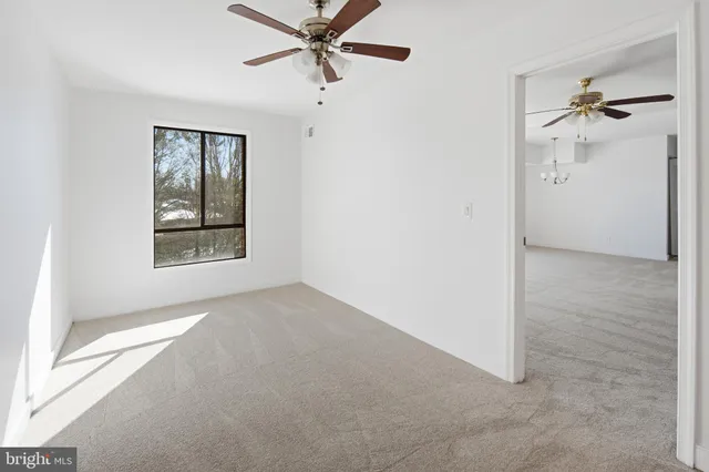 $300,000 | 7809 Dassett Court, Unit 303, Annandale, VA 22003