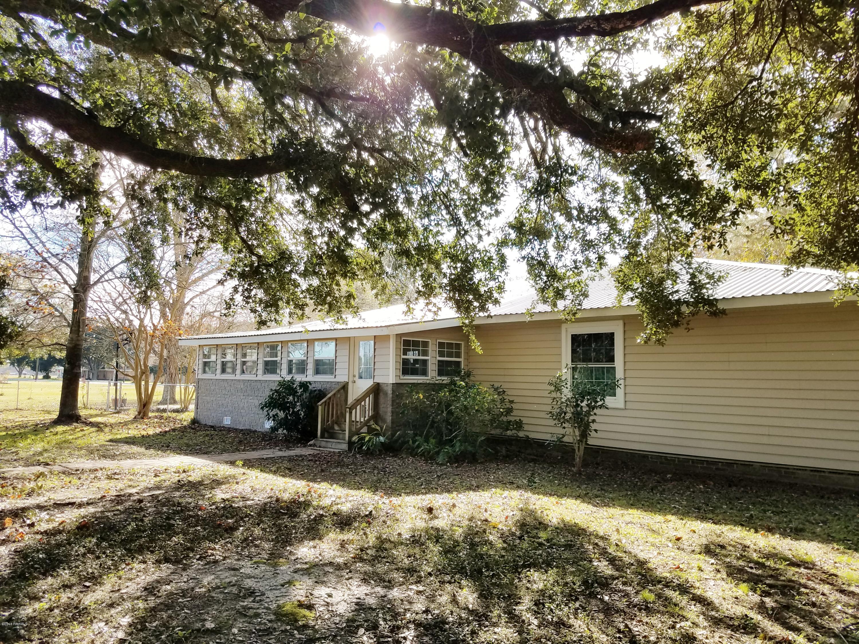 515 Roger Road Scott, LA 70583 - Photo 1 of 35 20181127_183147