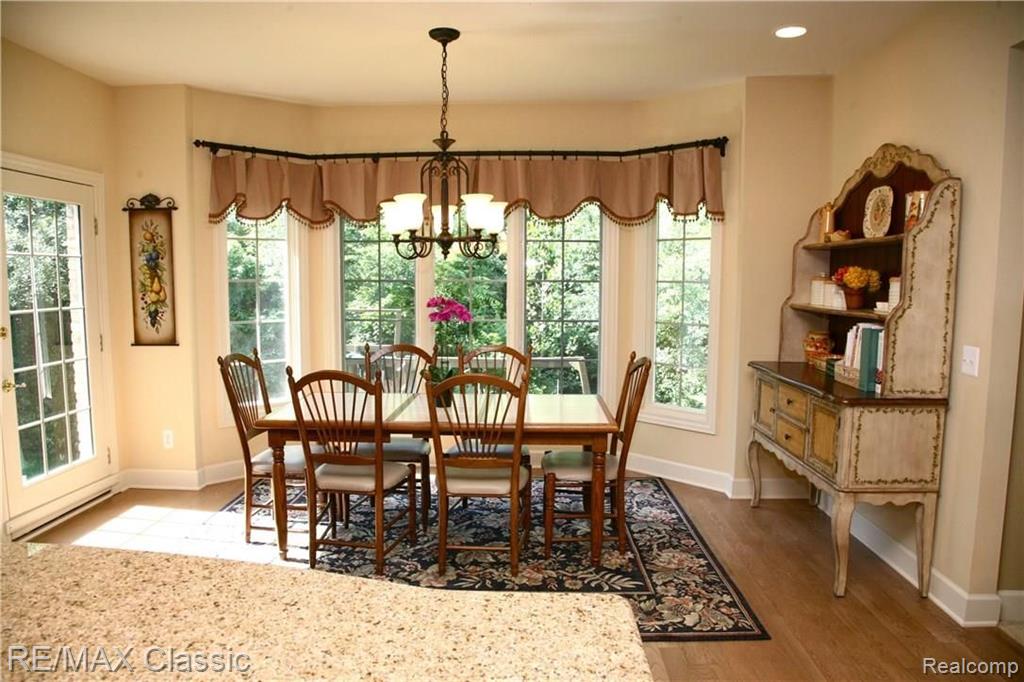 34028 Lyncroft Street Farmington Hills, MI 48331 - Photo 28 of 66