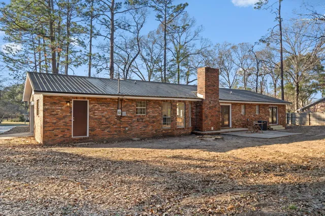 $379,000 | 6059 Blueberry Lane, Crestview, FL 32536