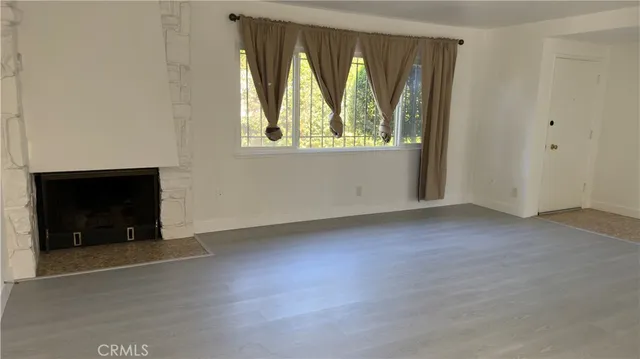 $2,950 | 3666 Cedar Avenue, Long Beach, CA 90807