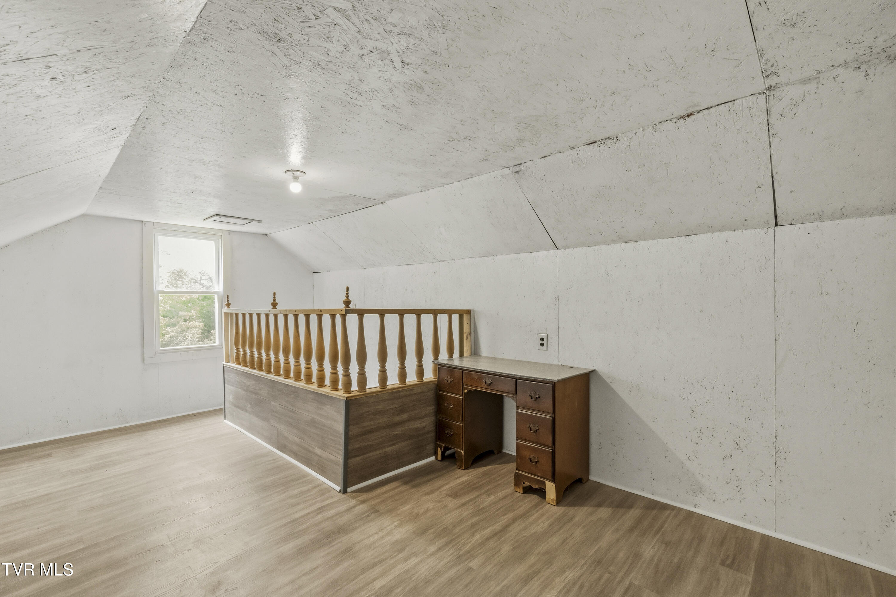2084 Baileyton Road Greeneville, TN 37745 - Photo 37 of 57 28