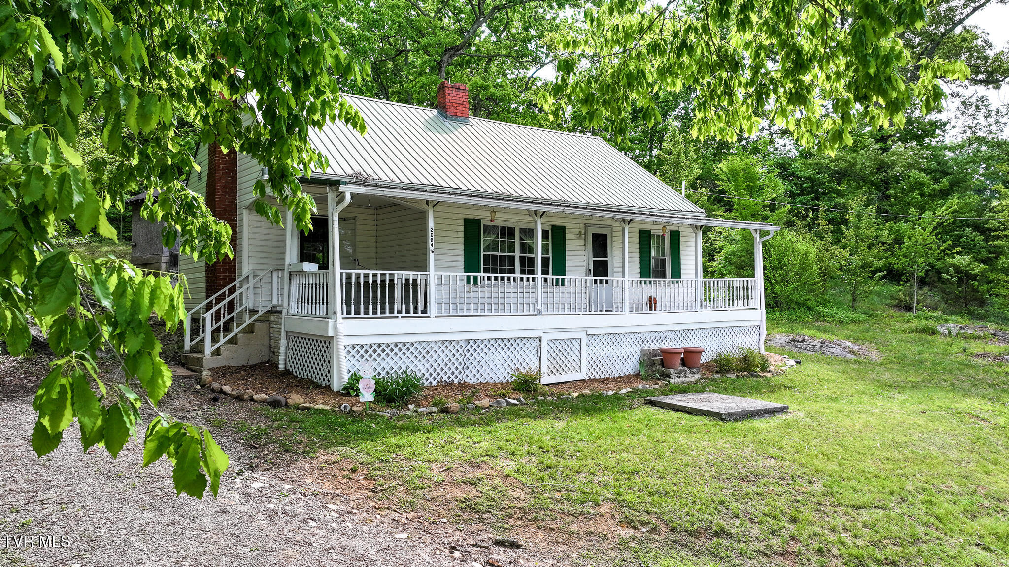 2084 Baileyton Road Greeneville, TN 37745 - Photo 49 of 57 38