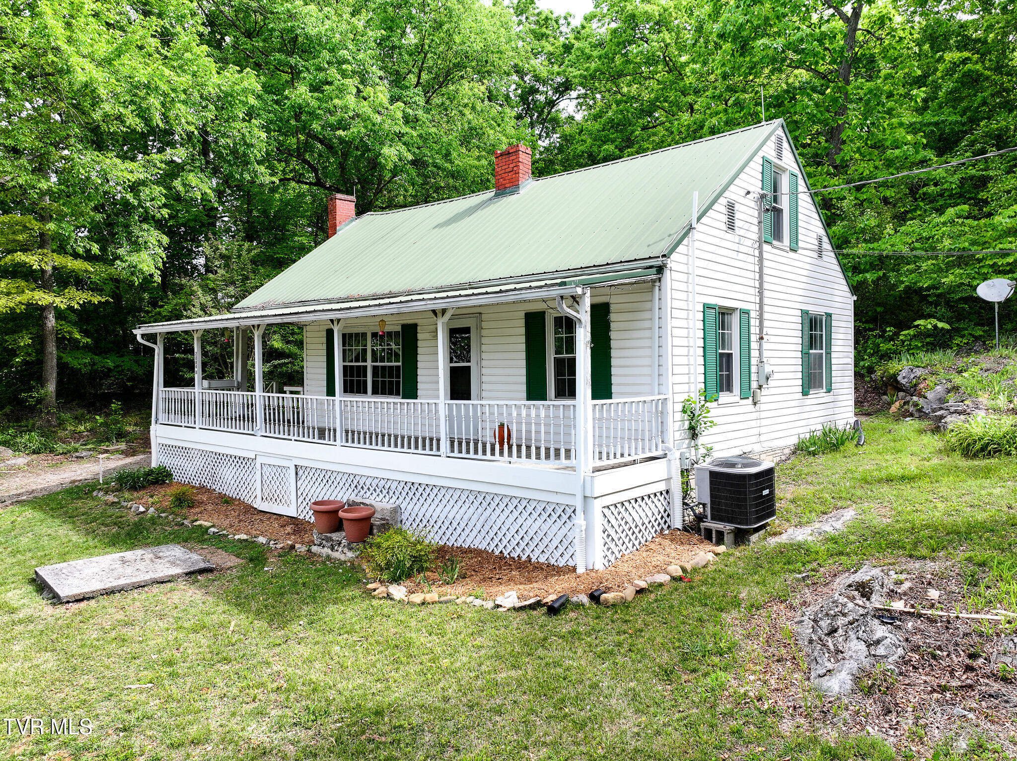 2084 Baileyton Road Greeneville, TN 37745 - Photo 50 of 57 39