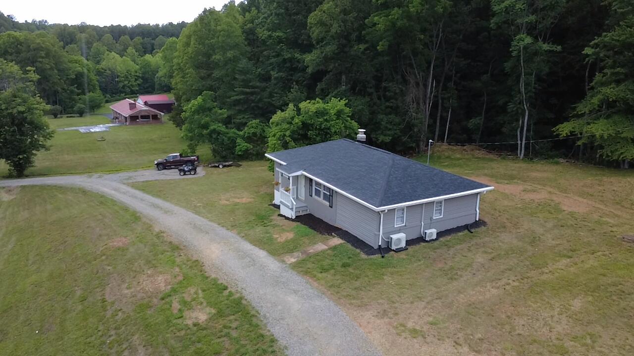 4043 Henry Road Ferrum, VA 24088 - Photo 8 of 22 2026-06-18-14-08-17-503