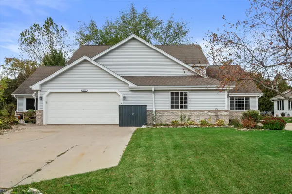 $310,000 | 6813 Diane Drive, Newburg, WI 53090