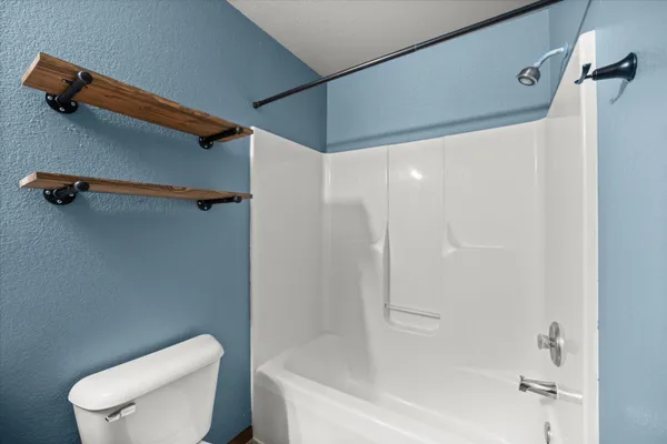 $310,000 | 6813 Diane Drive, Newburg, WI 53090