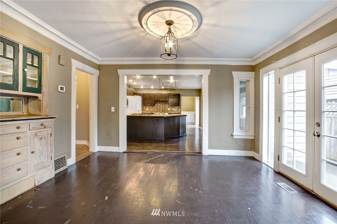 509 Sumner Avenue Sumner, WA 98390 - Photo 4 of 18 Gallery Image 4