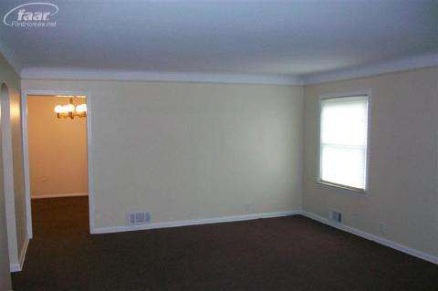 3502 Miller Road Flint, MI 48503 - Photo 8 of 9 20144649-7.JPG