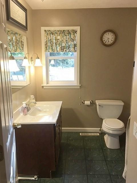 5125 Blackmer Road Ravenna, MI 49451 - Photo 20 of 33 Bath 1