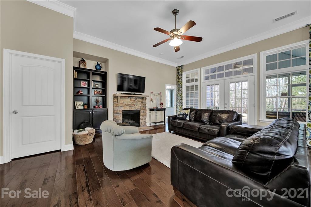 227 Annatto Way Tega Cay, SC 29708 - Photo 7 of 48 Gallery Image 7