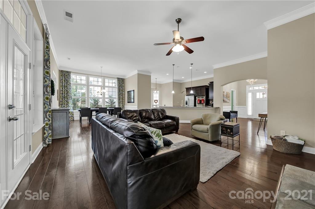 227 Annatto Way Tega Cay, SC 29708 - Photo 9 of 48 Gallery Image 9