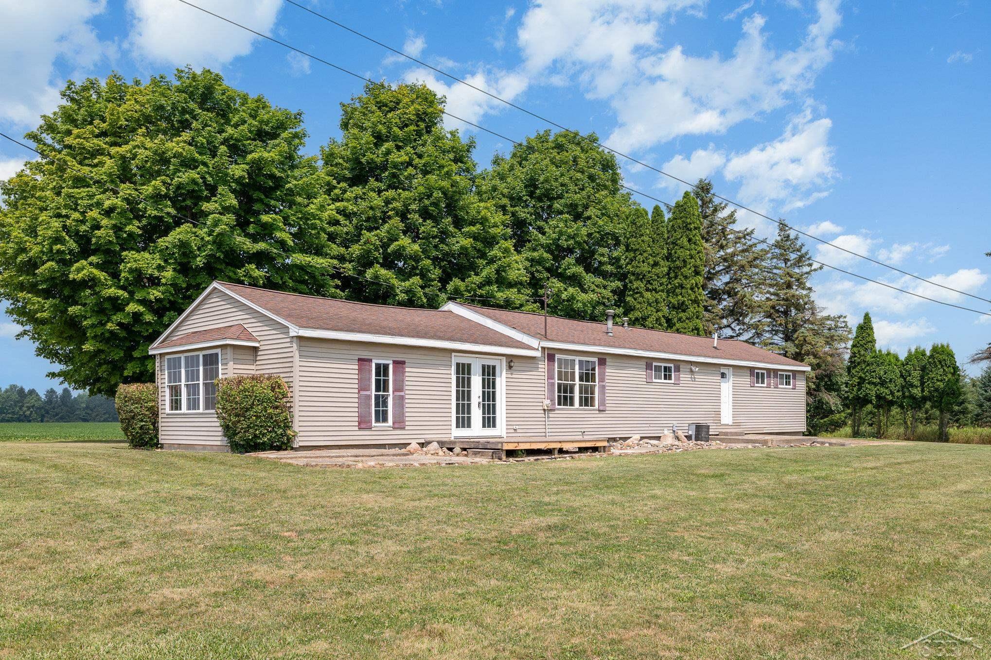 5010 North Pendall Road Alma, MI 48801 - Photo 24 of 28 50181736-88324482-c0ea-4108-85d5-fdb0bd4d8ade.JPG