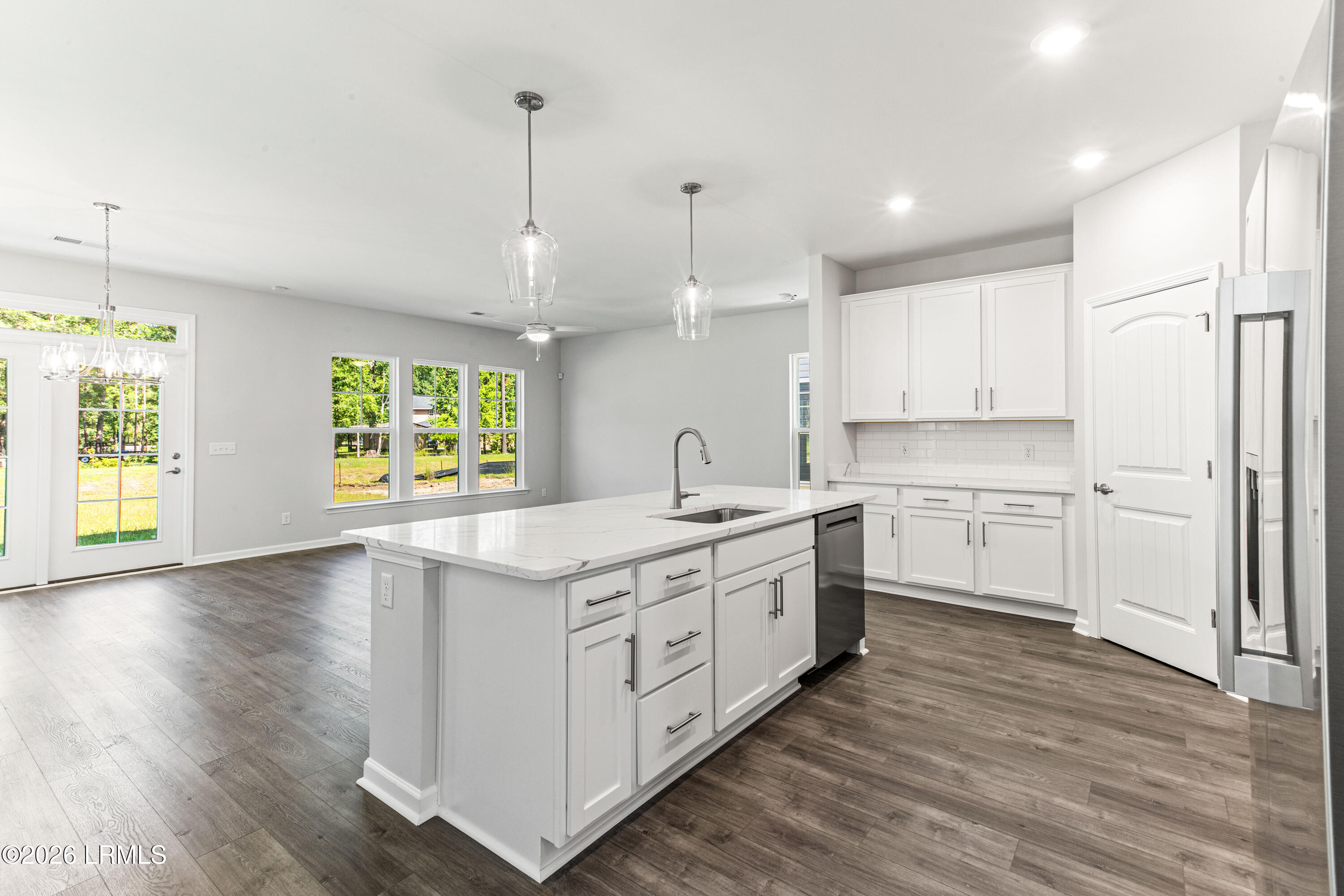 357 Conifer Street Hardeeville, SC 29927 - Photo 5 of 23 kitchen