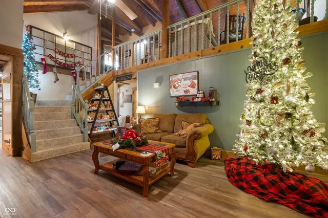 $440,000 | 7381 South State Road 101, Liberty, IN 47353