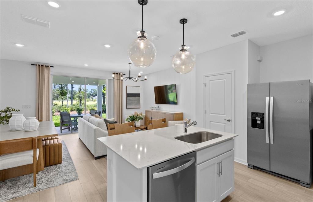 2093 Riverleaf Road DeLand, FL 32724 - Photo 3 of 33 Gallery Image 3