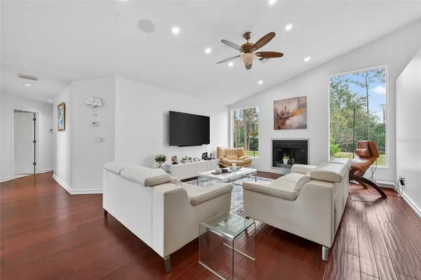 $589,000 | 114 Shadowcreek Way, Ormond Beach, FL 32174