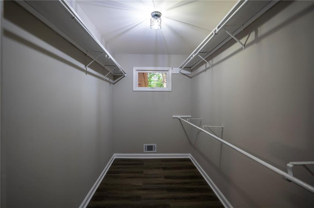2154 Pond Road Duluth, GA 30096 - Photo 20 of 37