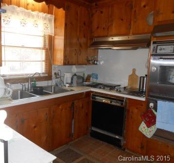 703 C E Stewart Road Clover, SC 29710 - Photo 5 of 23 Gallery Image 5