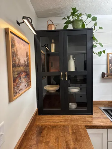 $225,000 | 112 Donoho Drive, Salem, IL 62881