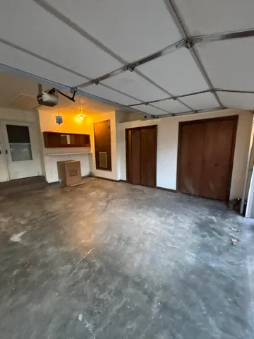 $225,000 | 112 Donoho Drive, Salem, IL 62881