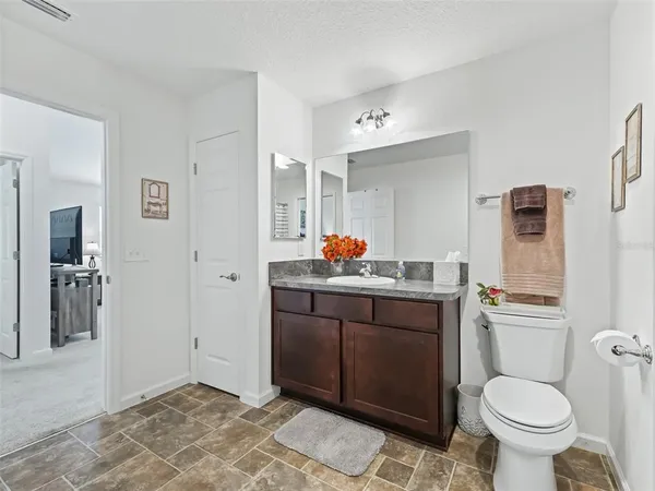 $2,100 | 1657 McDonald Court, The Villages, FL 34762