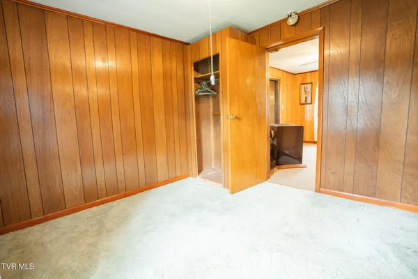 $250,000 | 427 Cove Creek Road, Roan Mountain, TN 37687