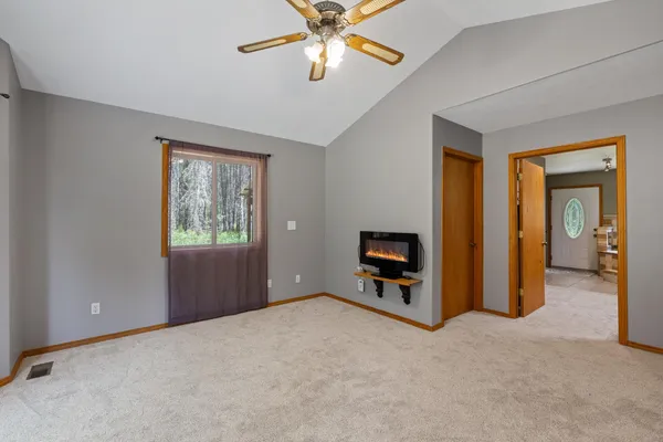 $695,000 | 28310 North Short Road, Deer Park, WA 99006