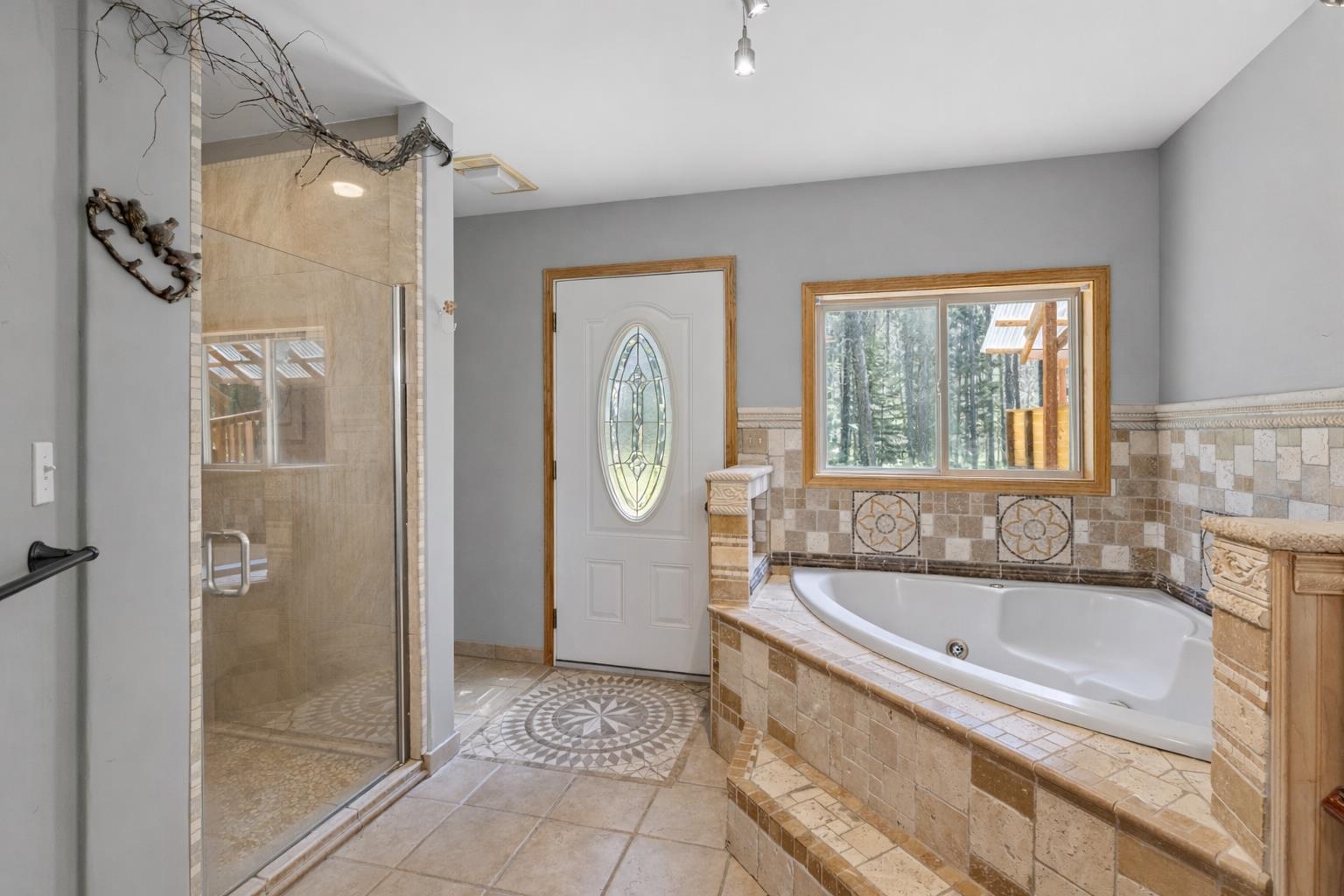 28310 North Short Road Deer Park, WA 99006 - Photo 14 of 47